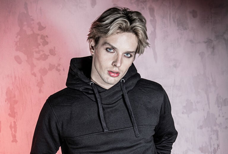 Gotika Muži / Objevte nyní!