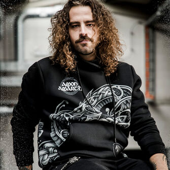 Mikiny & svetry / Objevte nyní!