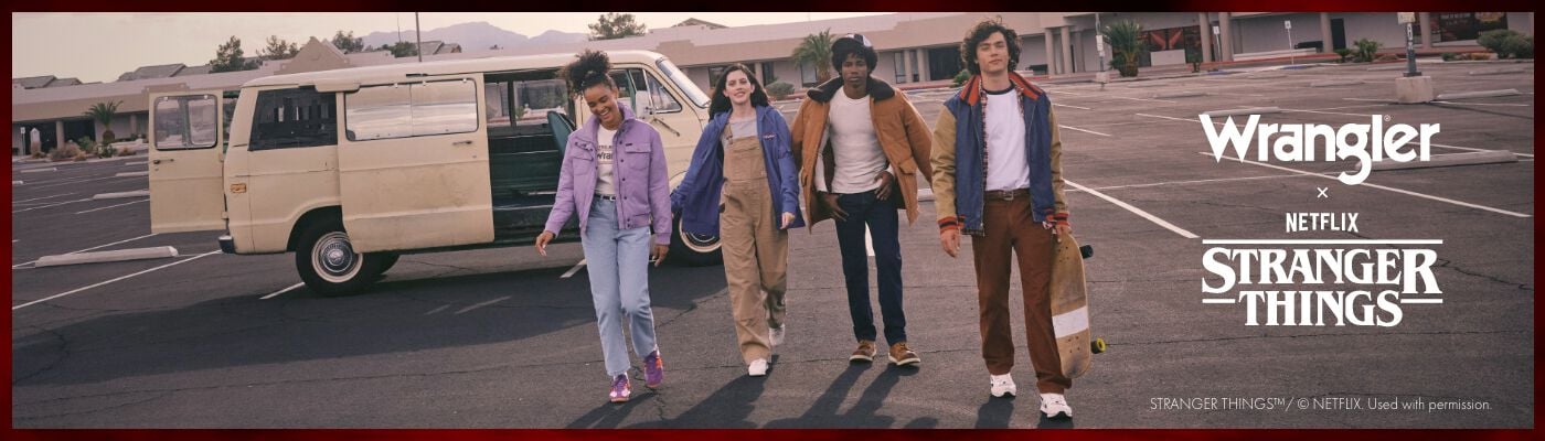 Wrangler vás přenese zpět do Hawkins. / Oživte ikonický styl 80. let s touto skvělou kolekcí. / Objevte nyní!